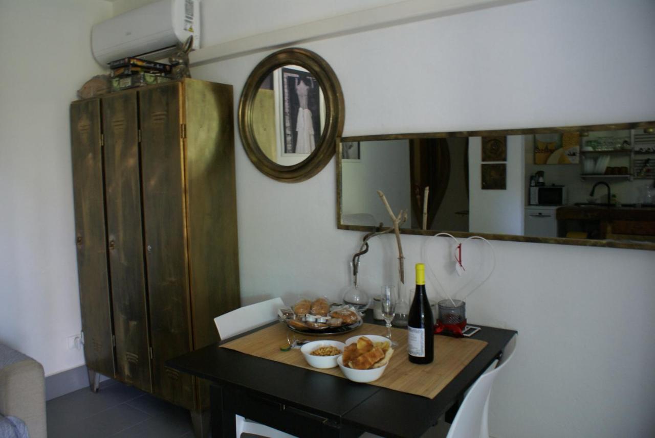Domusauroom, Relax Nel Cuore Della Versilia - Pet Friendly Viareggio Bagian luar foto